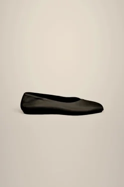 Ballerina A Punta-Liviana conti Store