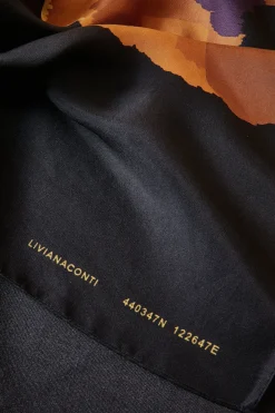 Foulard/ T-Shirt-Liviana conti New
