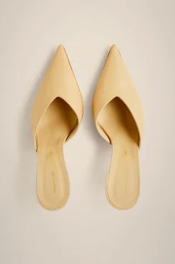 Mules Scollo Asimme.-Liviana conti Discount