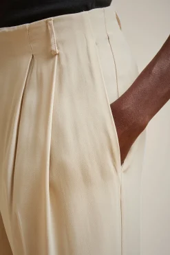 Pantalone-Liviana conti Sale