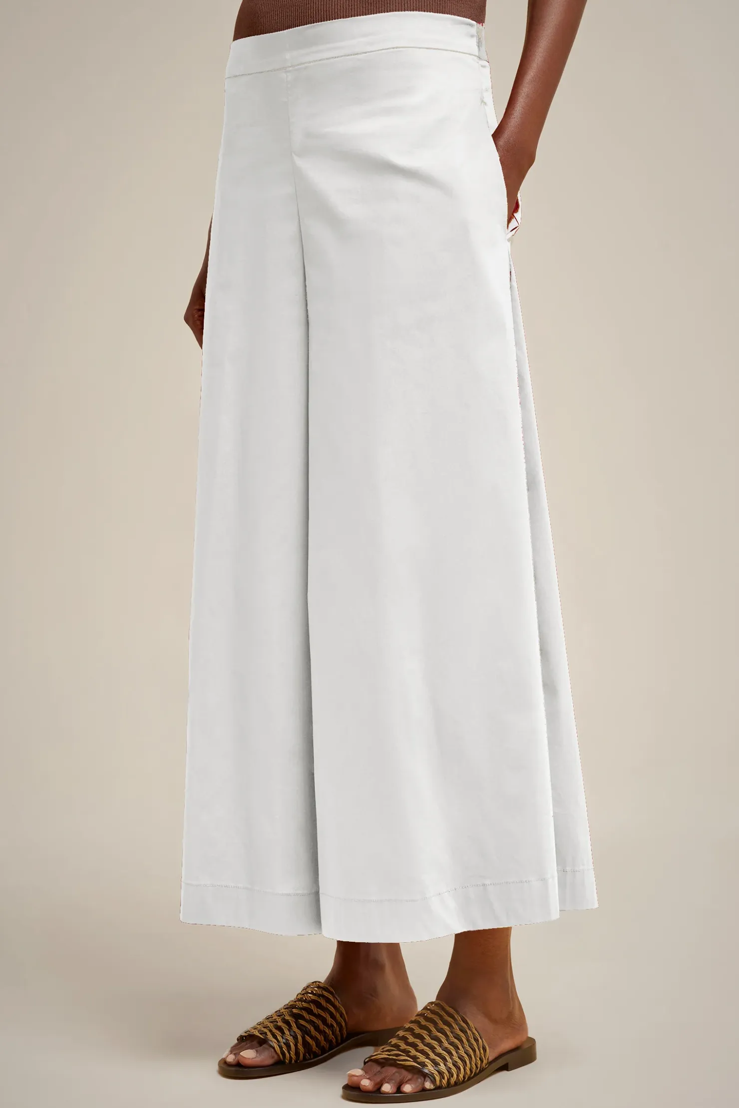 Pantalone-Liviana conti Discount