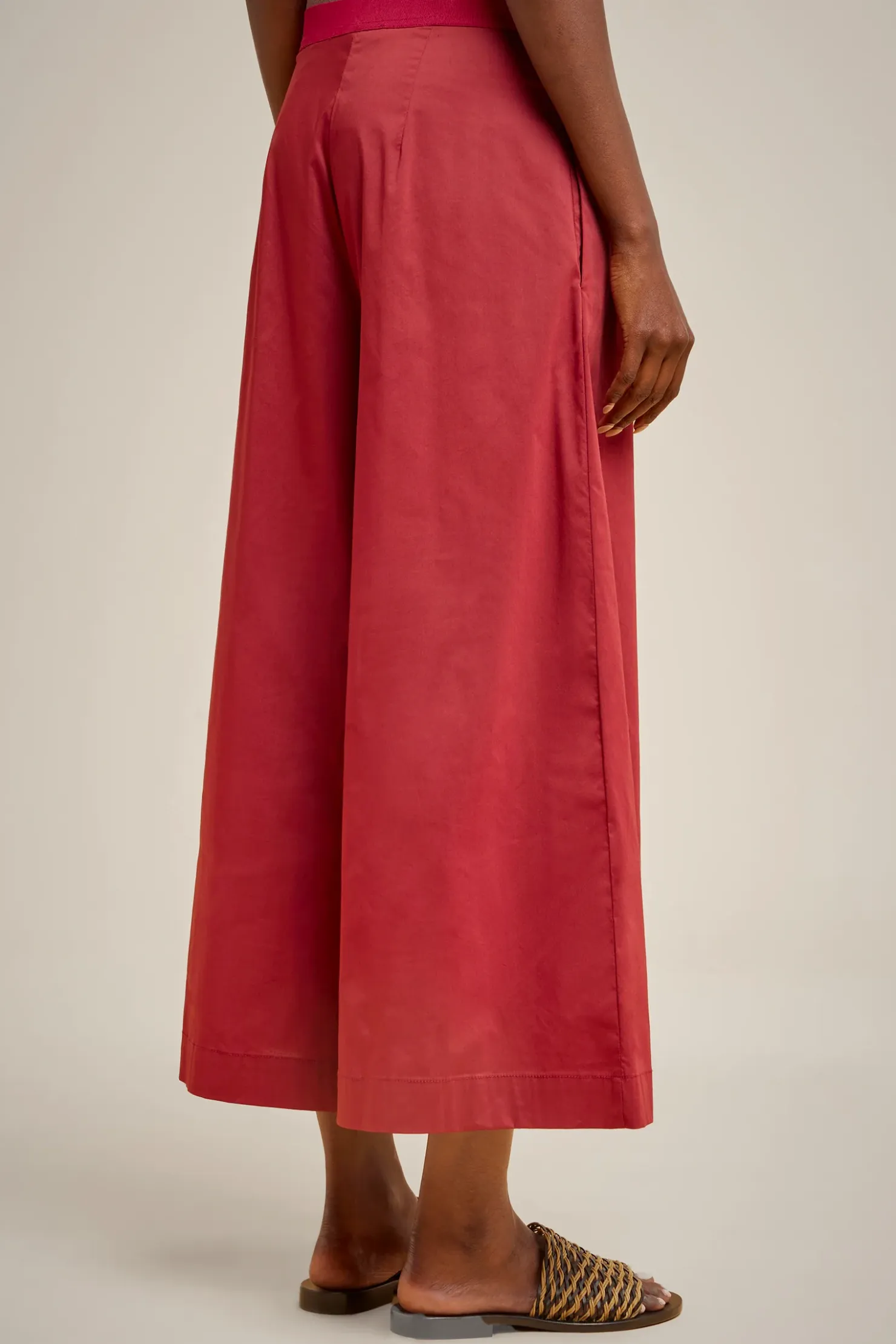 Pantalone-Liviana conti Discount